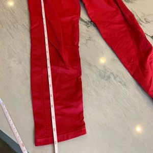 Red (Detailed) Workout Legging